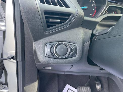 Used 2014 Ford Escape SE w/ Equipment Group 201A FWD image 21