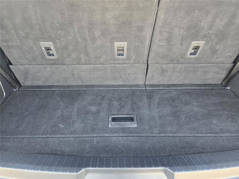Used 2022 Ford Expedition XLT RWD image 30