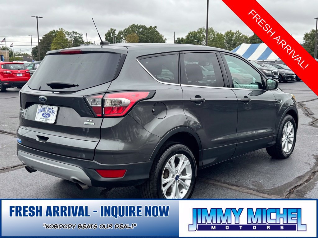 Used 2017 Ford Escape SE w/ SE Cold Weather Package FWD image 22