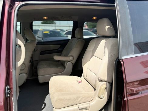 Used 2013 Honda Odyssey LX image 39