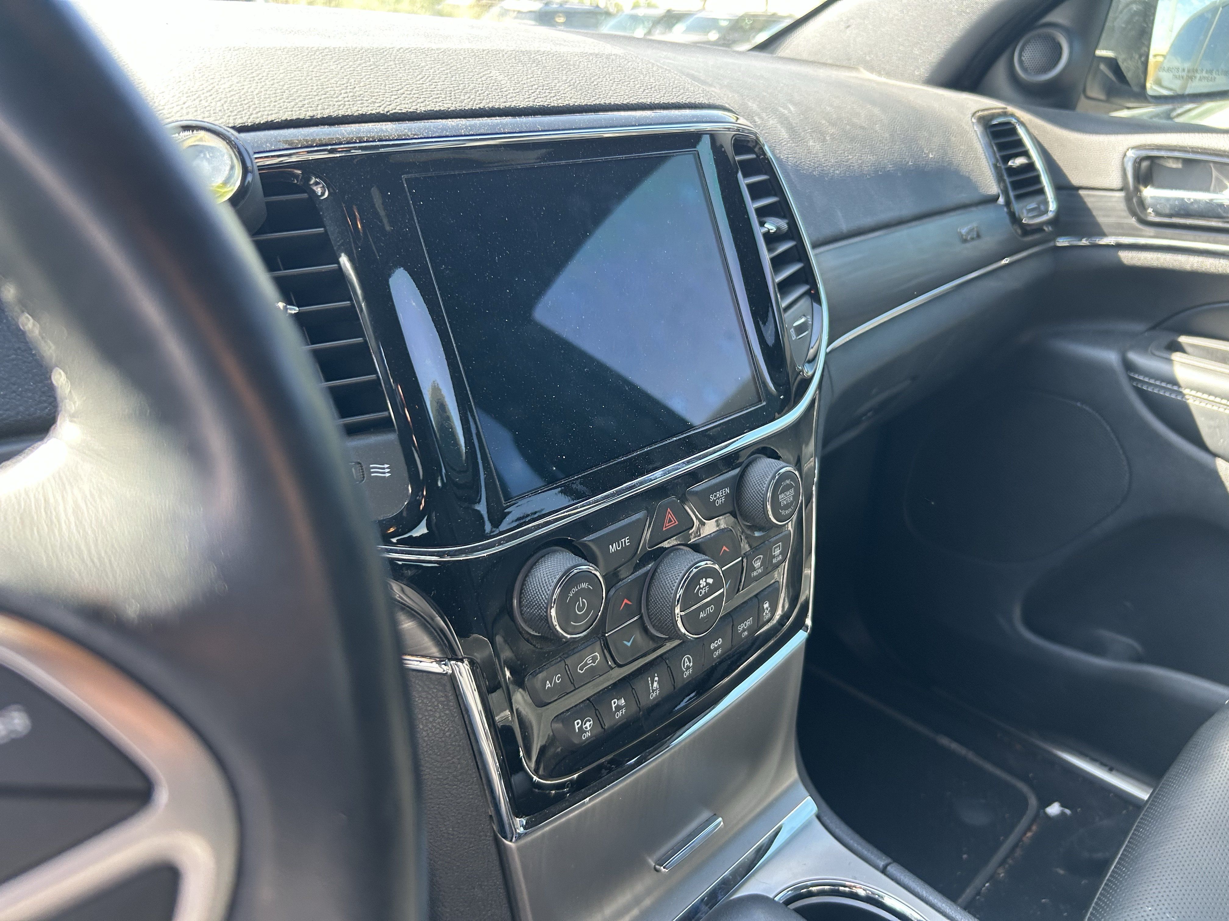 Used 2021 Jeep Grand Cherokee Limited w/ Quick Order Package 28K 80th AWD/4WD image 9
