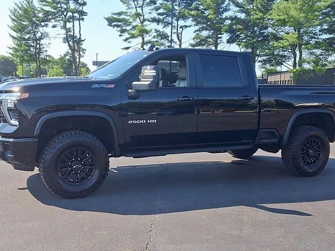 Certified 2024 Chevrolet Silverado 2500 ZR2 w/ Technology Package AWD/4WD image 7