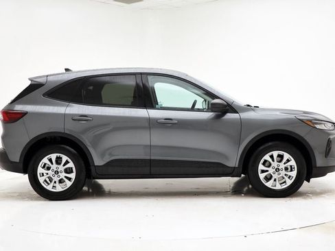 Used 2025 Ford Escape Active image 2