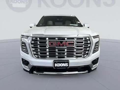 New 2026 GMC Yukon XL Denali w/ Denali Reserve Package AWD/4WD image 11