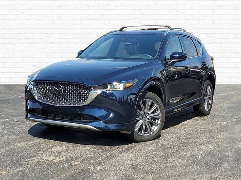 Used 2025 MAZDA CX-5 Signature image 1