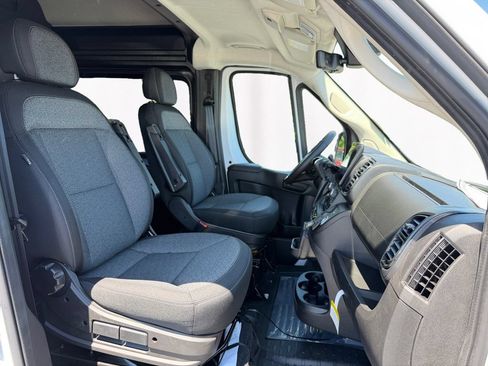 New 2026 RAM ProMaster 3500 w/ Crew Van Package FWD image 15