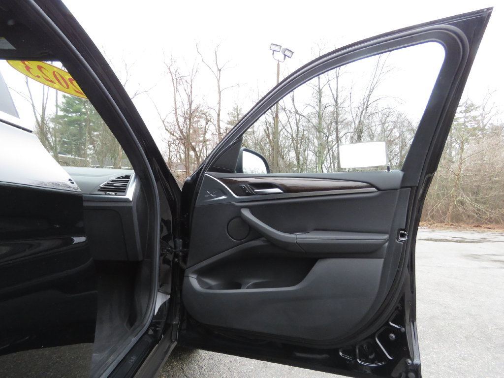 Used 2023 BMW X3 xDrive30i w/ Convenience Package w/ZPA AWD/4WD image 12