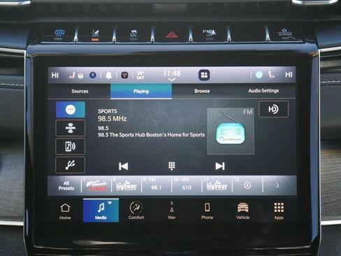 Used 2023 Jeep Grand Cherokee 4WD 4xe image 17