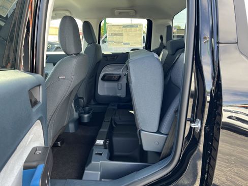 New 2026 Ford Maverick XLT FWD image 38