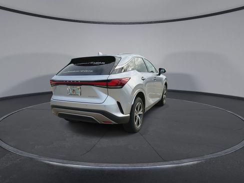 Used 2025 Lexus RX 350 Premium w/ Accessory Package (Z1) FWD image 8