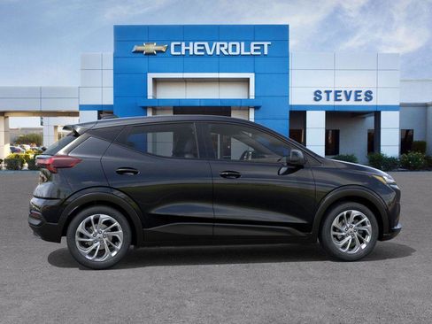 New 2027 Chevrolet Bolt LT image 5