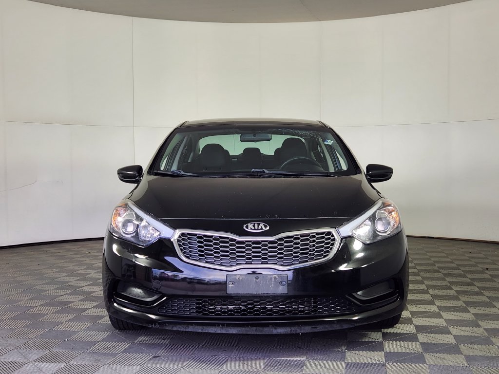 Used 2016 Kia Forte LX FWD image 2