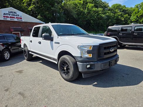 Used 2017 Ford F150 XL w/ XL Power Equipment Group AWD/4WD image 3