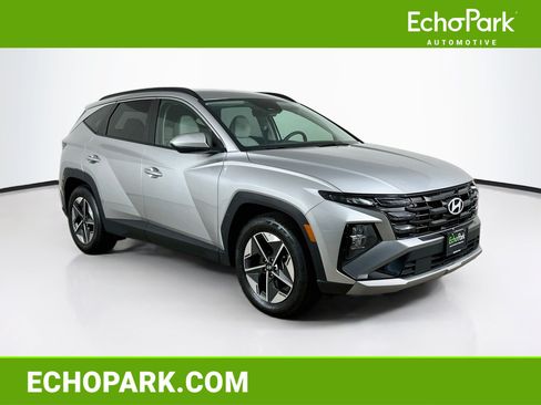 Used 2025 Hyundai Tucson SEL FWD image 1