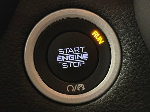 Used 2021 RAM 1500 Big Horn AWD/4WD image 29
