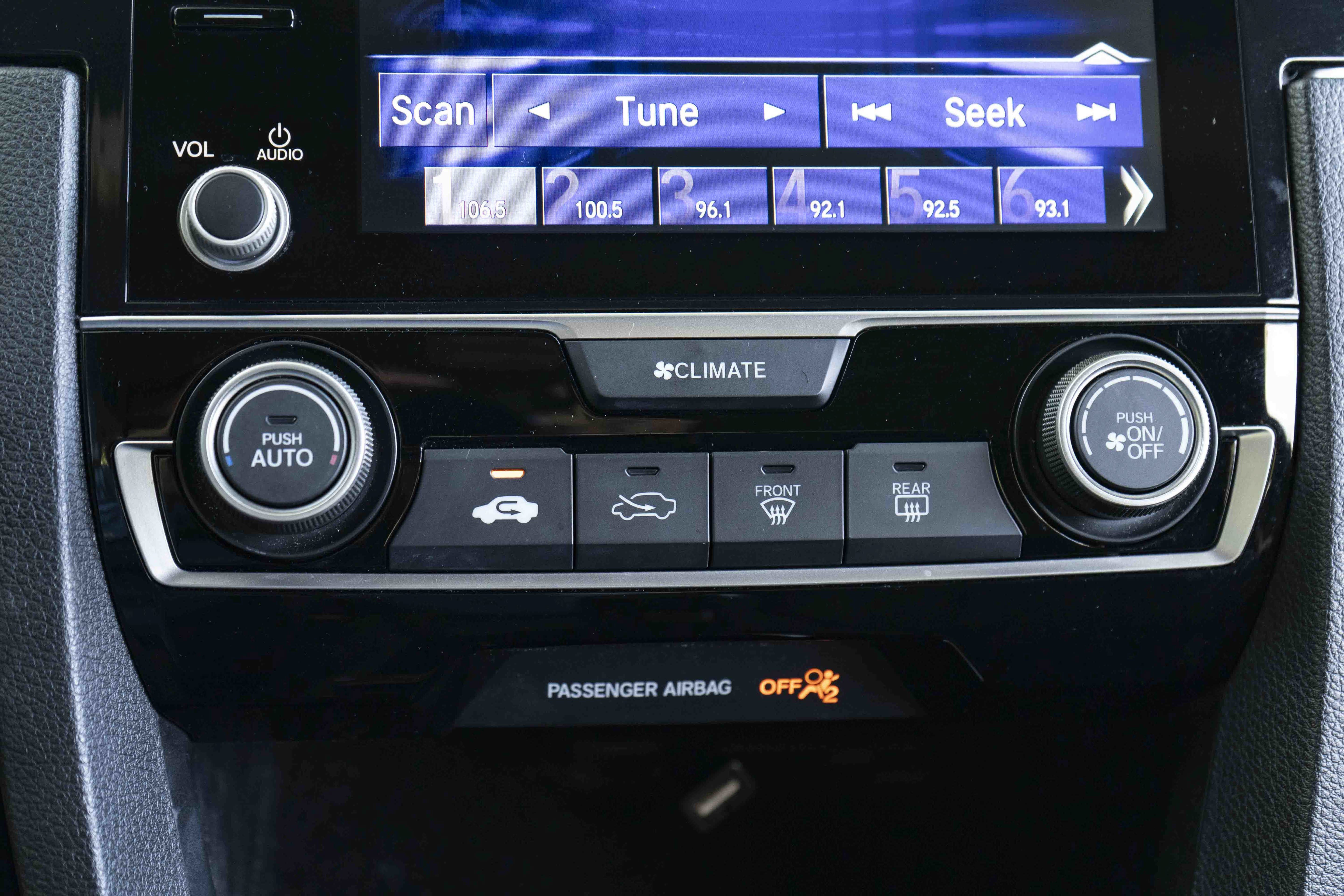 Certified 2019 Honda Civic Sport image 27