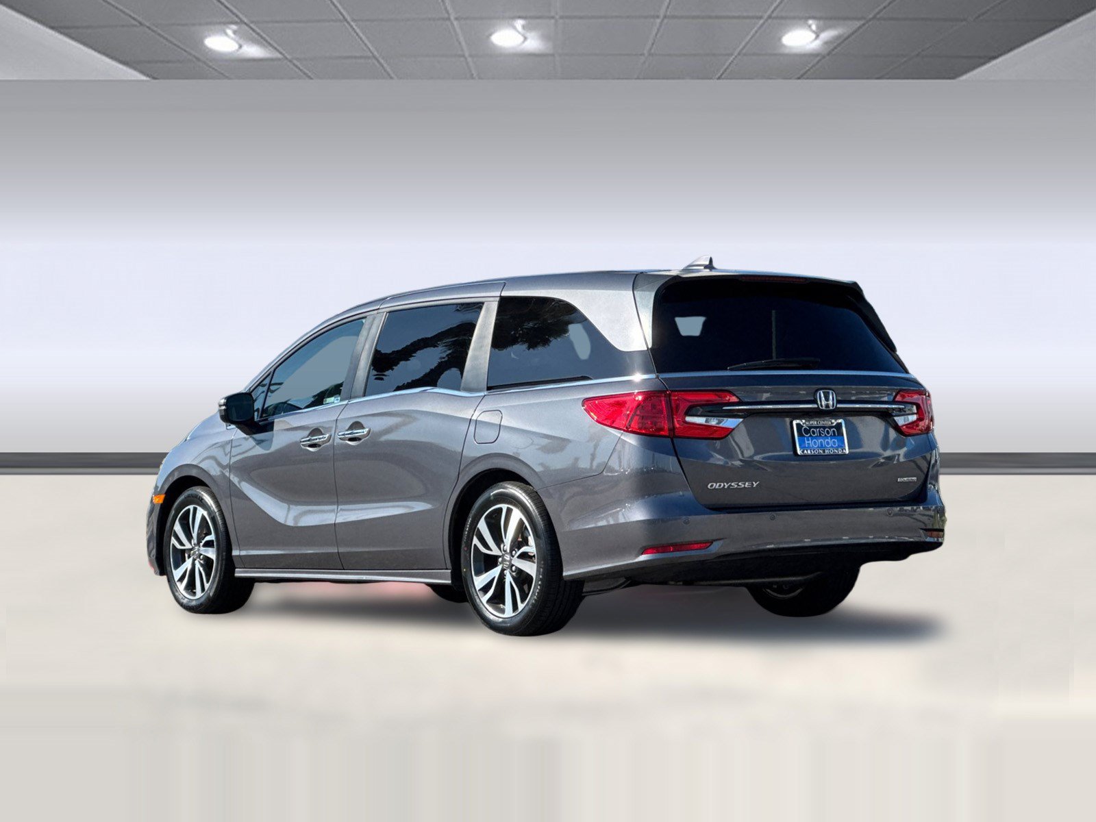 Certified 2024 Honda Odyssey Touring image 3