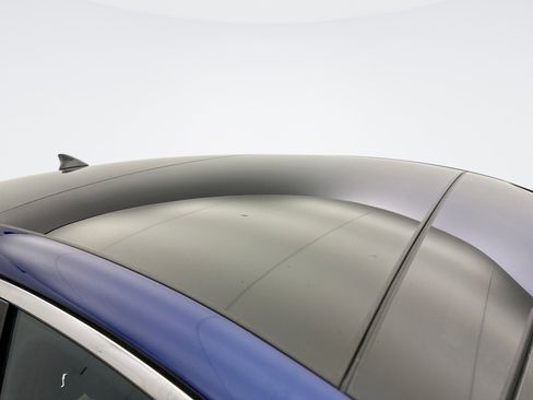 Used 2025 Kia K5 GT-Line w/ GT-Line Premium Package image 17