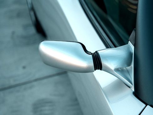 Used 2008 Tesla Roadster image 19