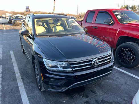 Used 2020 Volkswagen Tiguan S image 1
