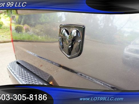Used 2018 RAM 2500 Laramie w/ Sport Appearance Group AWD/4WD image 31