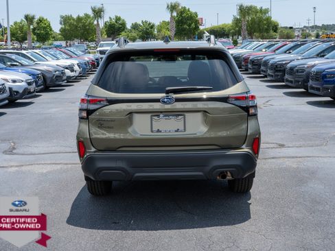 Certified 2026 Subaru Forester Premium w/ Base/Premium Package AWD/4WD image 4