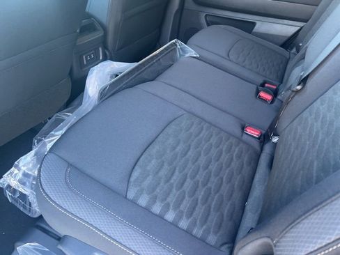 New 2026 Nissan Pathfinder SV image 29