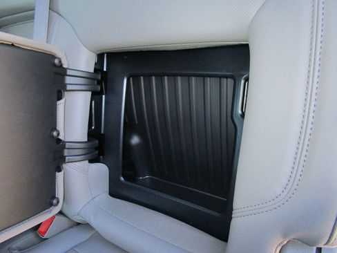 New 2026 GMC Sierra 2500 SLT w/ SLT Premium Package AWD/4WD image 27