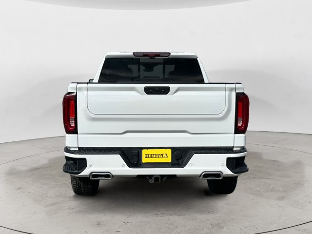 Used 2023 GMC Sierra 1500 Denali w/ Technology Package AWD/4WD image 4