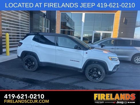 Used 2023 Jeep Compass Trailhawk w/ Trailhawk Elite Group image 25