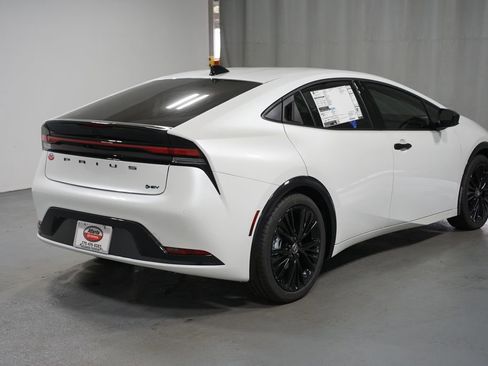 New 2026 Toyota Prius image 8