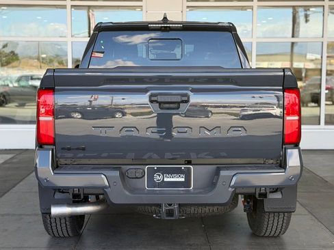 New 2026 Toyota Tacoma TRD Off-Road AWD/4WD image 11