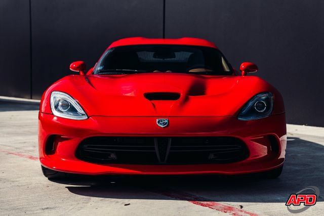 Used 2013 SRT Viper GTS w/ GTS Laguna Interior Pkg RWD image 15