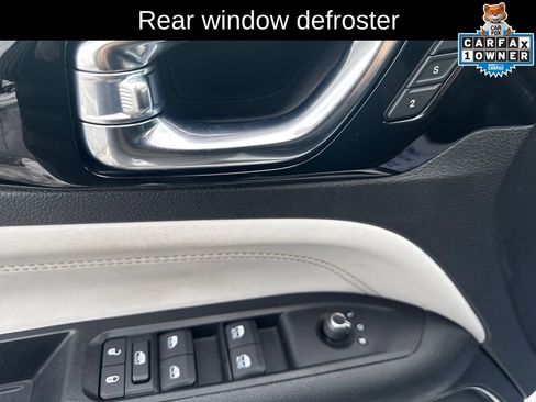 Certified 2022 Jeep Compass Limited w/ Elite Group image 15