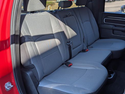 Used 2024 RAM 2500 Big Horn w/ Bed Utility Group image 19