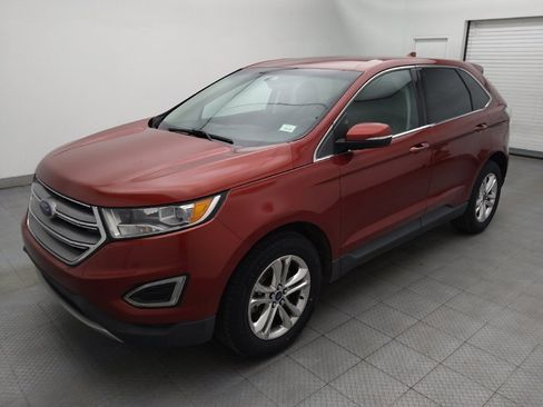 Used 2017 Ford Edge SEL w/ Equipment Group 201A AWD/4WD image 2