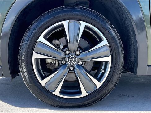 Used 2019 Lexus UX 250h FWD image 8