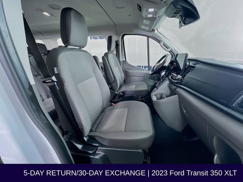 Used 2023 Ford Transit 350 XLT image 32