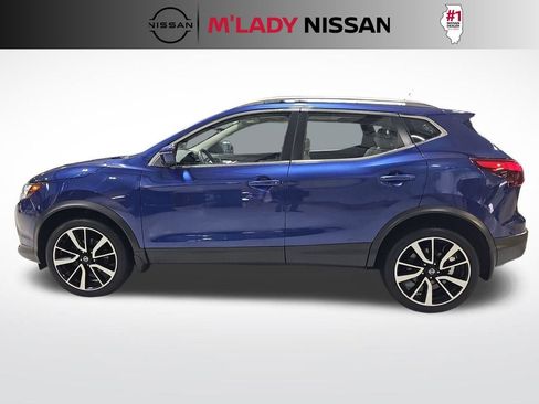 Used 2018 Nissan Rogue Sport SL w/ SL Premium Package image 5