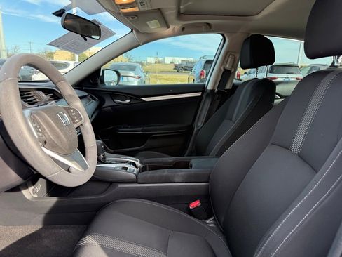 Used 2017 Honda Civic EX-T image 9