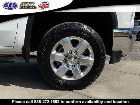 Used 2020 Chevrolet Silverado 2500 LTZ w/ LTZ Convenience Package image 9