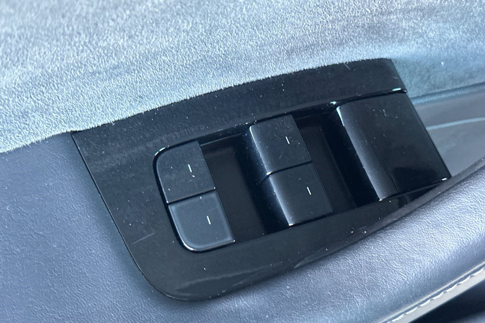 Used 2018 Tesla Model 3 Long Range RWD image 13
