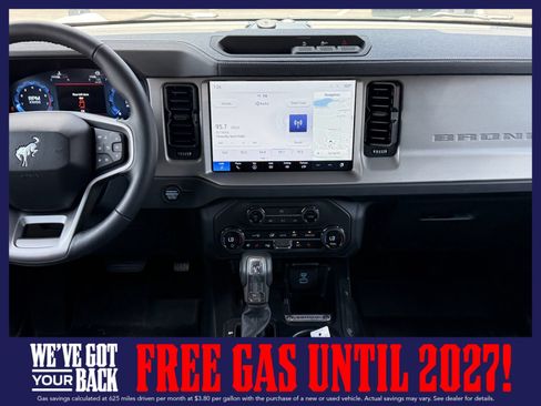 New 2025 Ford Bronco Outer Banks w/ Black Appearance Package AWD/4WD image 12
