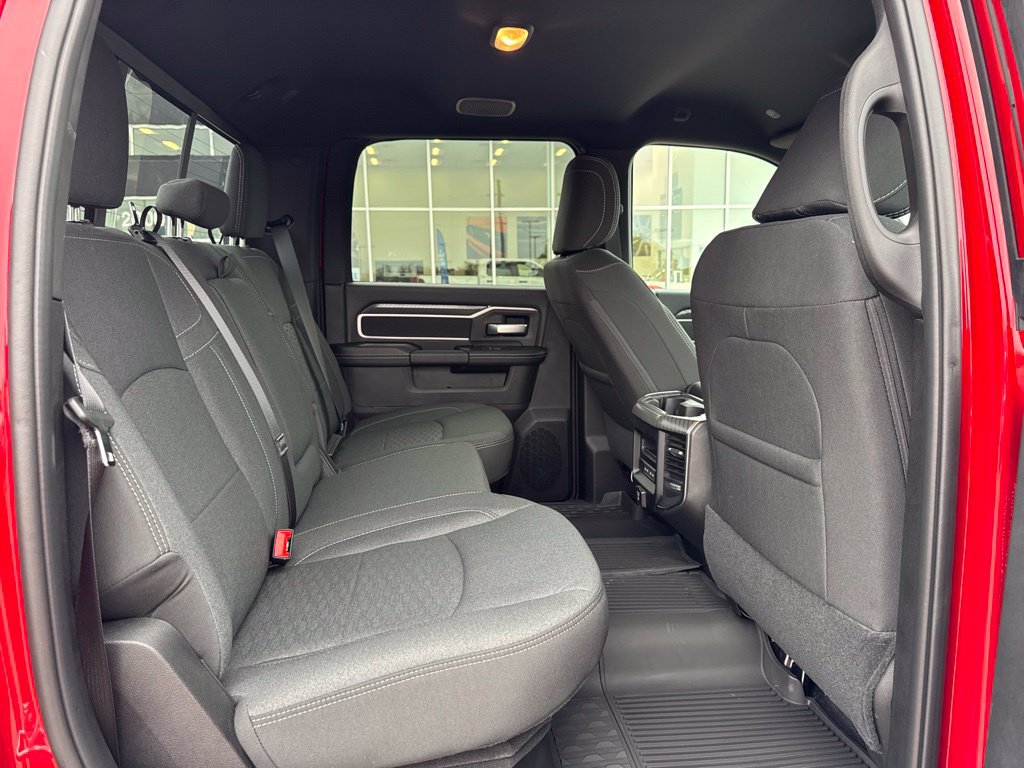 New 2027 RAM 3500 Big Horn AWD/4WD image 31