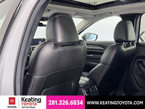 Used 2025 MAZDA CX-50 AWD 2.5 S w/ Premium Plus Pkg image 16