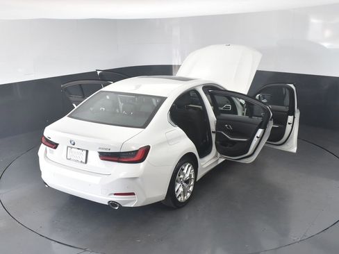Used 2025 BMW 330i xDrive Sedan image 25