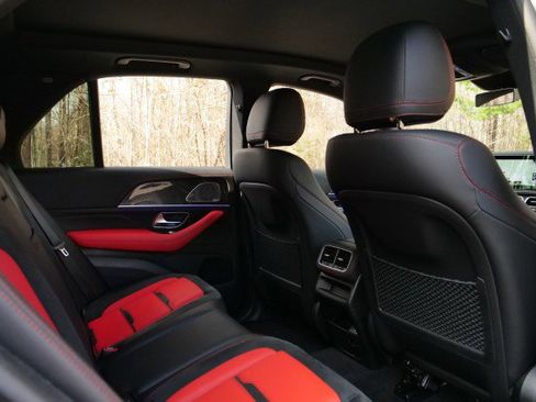 Used 2023 Mercedes-Benz GLE 53 AMG 4MATIC image 34