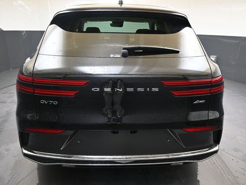 New 2026 Genesis GV70 2.5T Advanced image 9