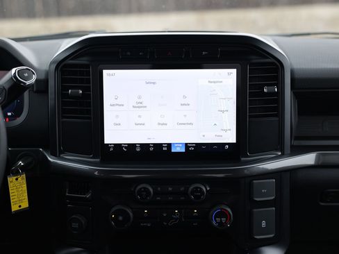 Used 2024 Ford F150 STX image 26