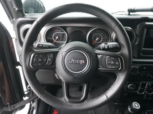 Used 2022 Jeep Wrangler Unlimited Sport AWD/4WD image 16